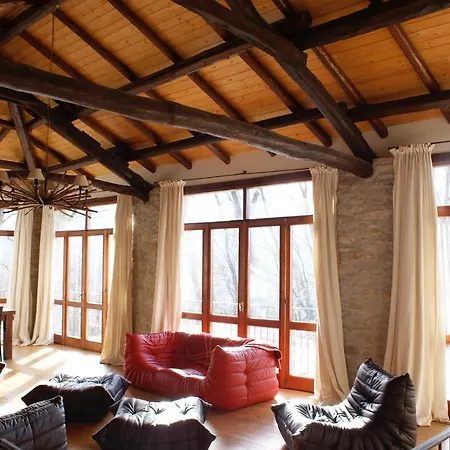 A Holiday To Remember In Stunning Piedmont